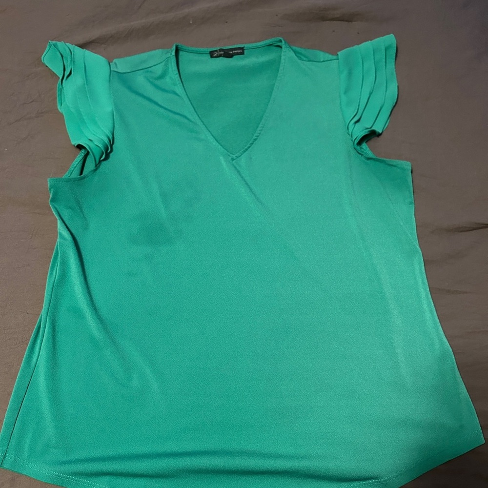 Elegant Green V-Neck Top